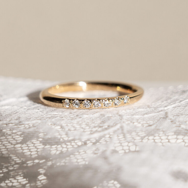 Memoire Ring aus Gelbgold mit Brillanten